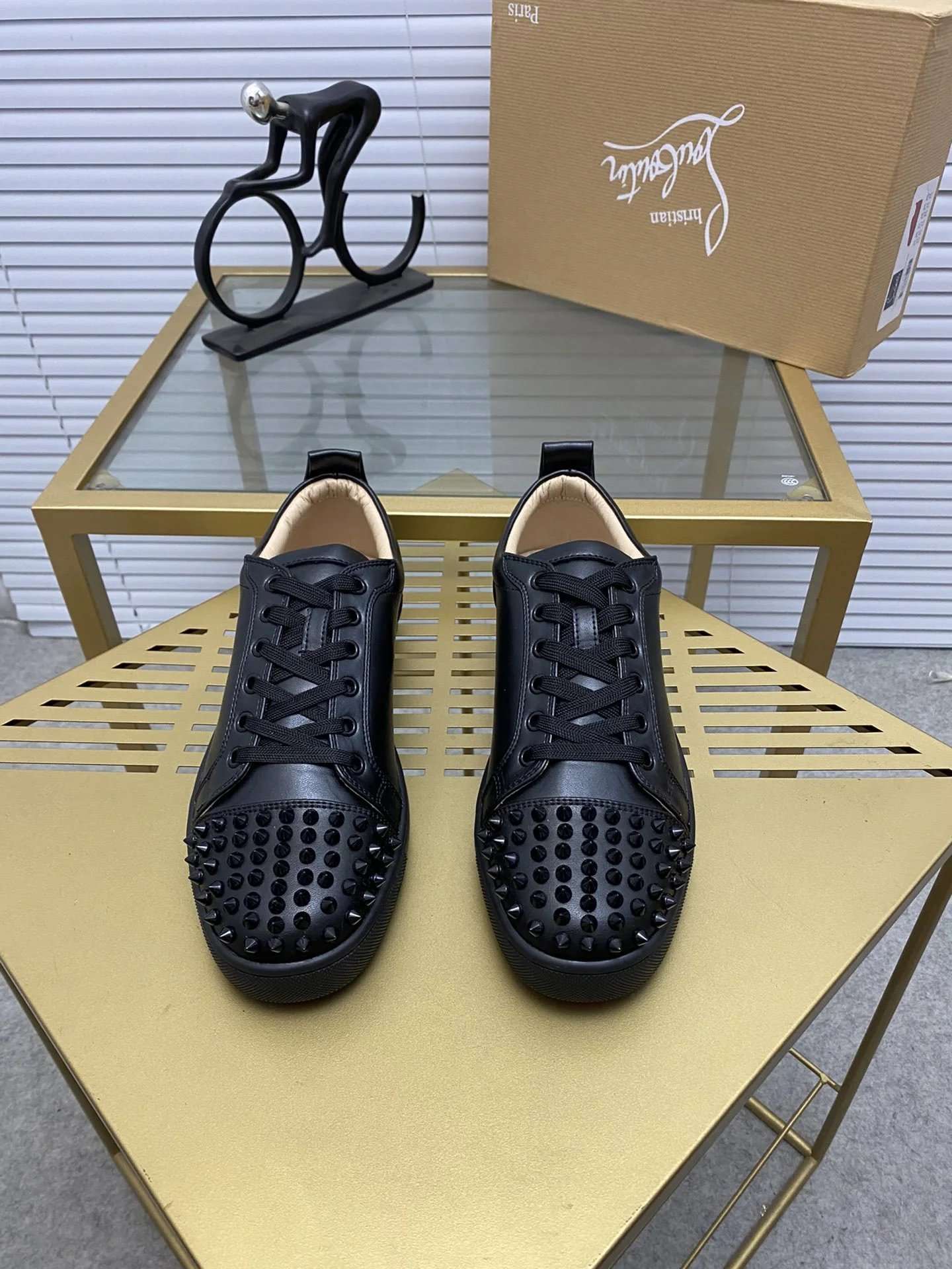 23 (non refundable, non exchangeable)